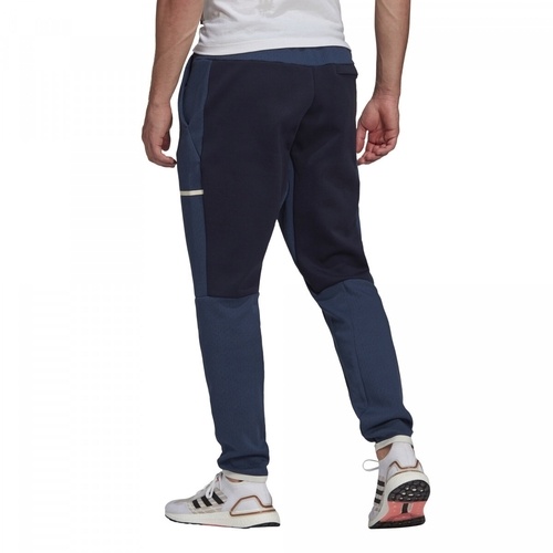 Pantaloni barbati adidas Sportswear Z.N.E. GN6836