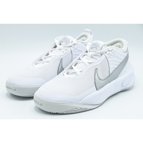 Pantofi sport copii Nike Team Hustle D 10 (Gs) CW6735-100