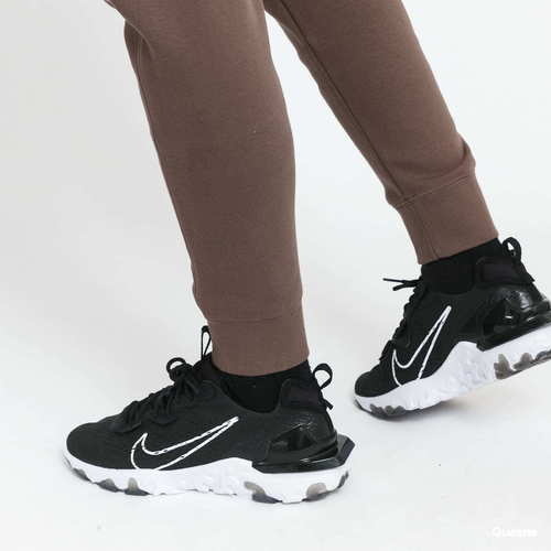 Pantaloni barbati Nike Sportswear Club Fleece BV2671-004